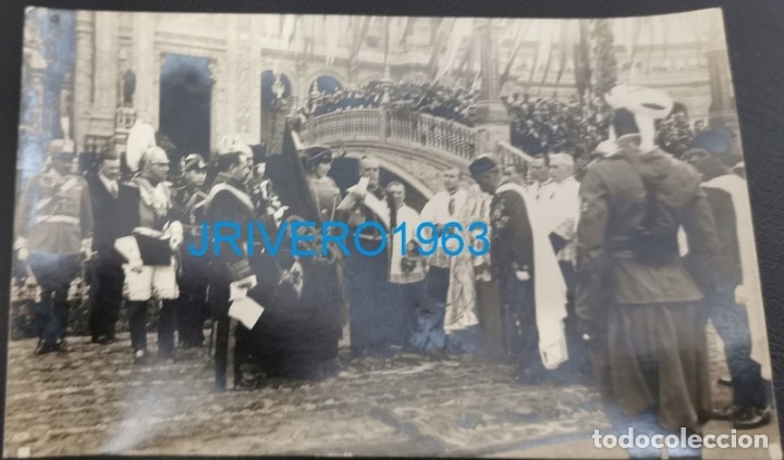 Militaria: SEVILLA,1922,LA REINA VICTORIA ACTOS ENTREGA BANDERA A LOS REGULARES DE LARACHE,HISTORICA