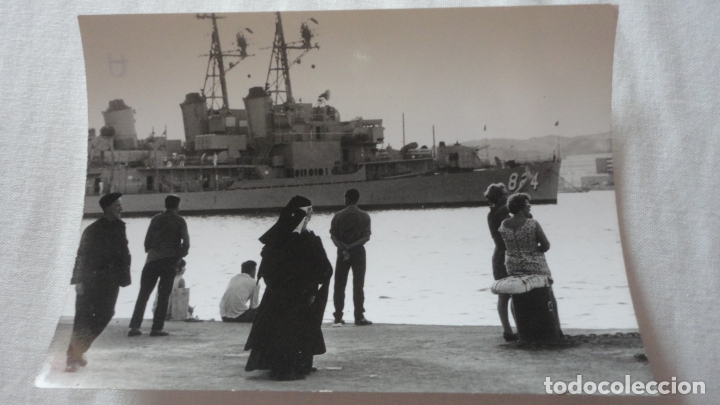 Militaria: ANTIGUA FOTOGRAFIA.BARCO MILITAR SIN IDENTIFICAR.MENORCA.A&Ntilde;OS 60