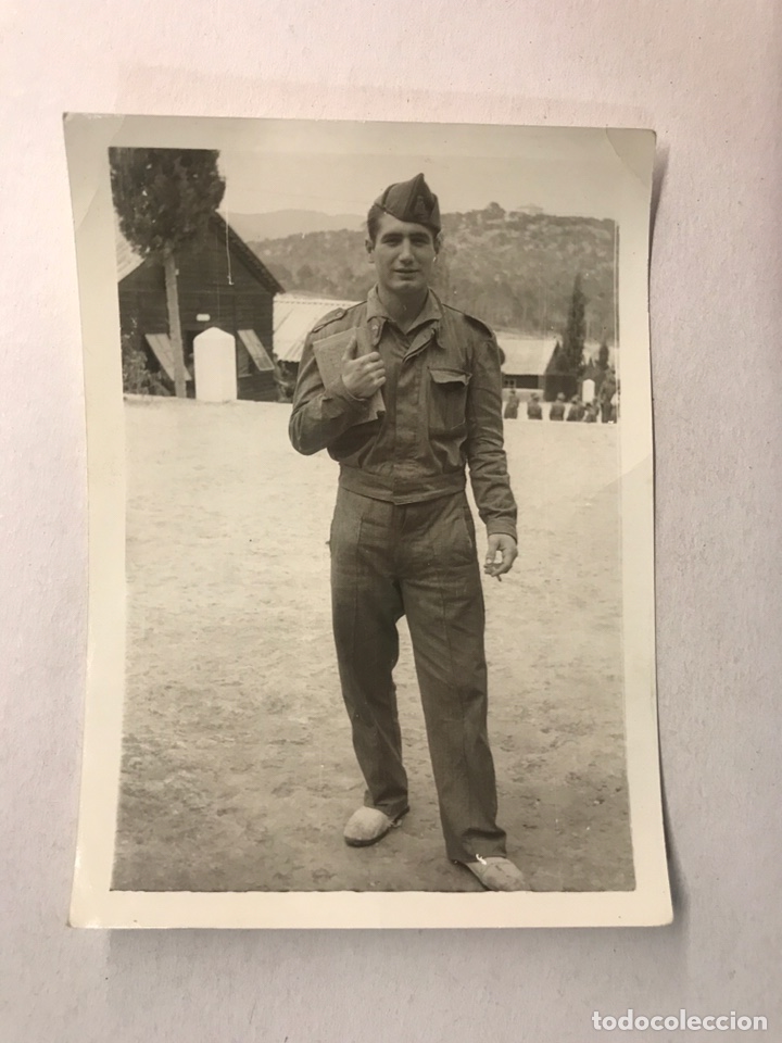 Militaria: MILITAR. Fotograf&iacute;a Soldado del Aire del Ej&eacute;rcito Espa&ntilde;ol. Fotograf&iacute;a para el recuerdo (h.1960?)