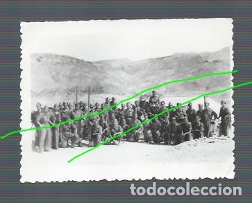 Militaria: PEQUE&Ntilde;A INSTANT&Aacute;NEA. MILITARES. FOT&Oacute;GRAFO DESCONOCIDO.