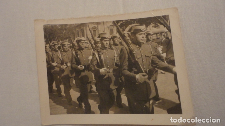 Military Antiques: ANTIGUA FOTOGRAFIA.DESFILE GUARDIA CIVIL.SEVILLA? 1956