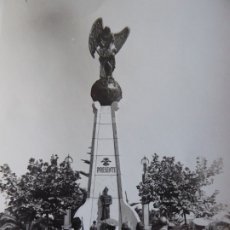 Militaria: FOTOGRAFÍA MONUMENTO A LOS CAÍDOS PRESENTE. LARACHE JULIO 1937. Lote 182415827