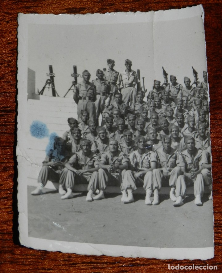 Militaria: ANTIGUA FOTOGRAFIA DE LEGIONARIOS, LEGION ESPA&Ntilde;OLA, FOTOGRAFIA DE CASA ROS, MIDE 11,5 X 9 CMS.