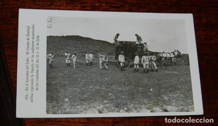 Militaria: FOTO POSTAL GUERRA DEL RIF, EN EL BARRANCO DEL LOBO, EL CUERPO DE SANIDAD MILITAR ESPERANDO LA LLEGA