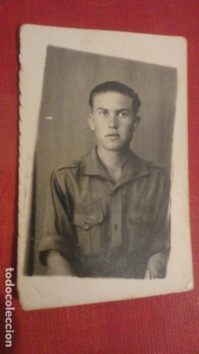 Militaria: ANTIGUA FOTOGRAFIA.JOVEN MILITAR.PERIODO GUERRA CIVIL?