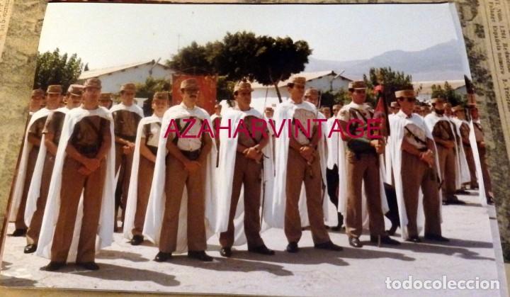 Militaria: ANTIGUA FOTOGRAFIA, DESFILE FUERZAS DE REGULARES, 176X126MM