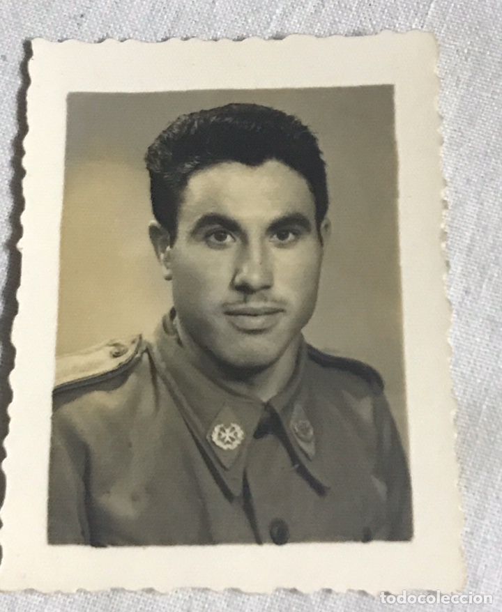 Militaria: FOTOGRAF&Iacute;A DE SOLDADO DE SANIDAD EJ&Eacute;RCITO ESPA&Ntilde;OL DE POSGUERRA