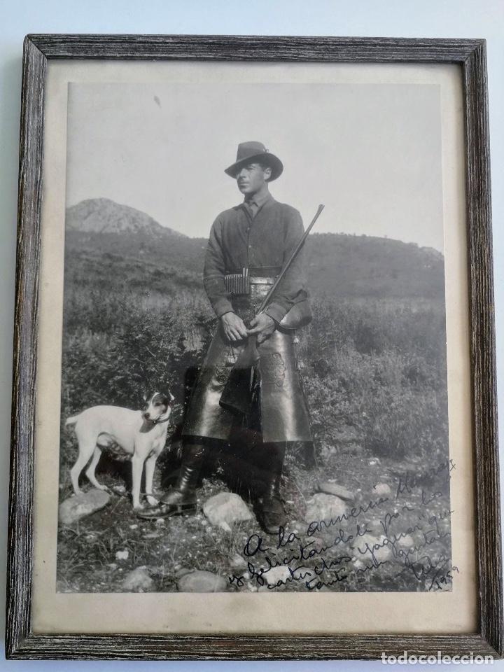 Military Antiques: ANTIGUA Y PRECIOSA FOTOGRAFIA DEL CONDE DE TEBA DE CAZA CON SU PERRO - 1959 - CARLOS ALFONSO MITJANS
