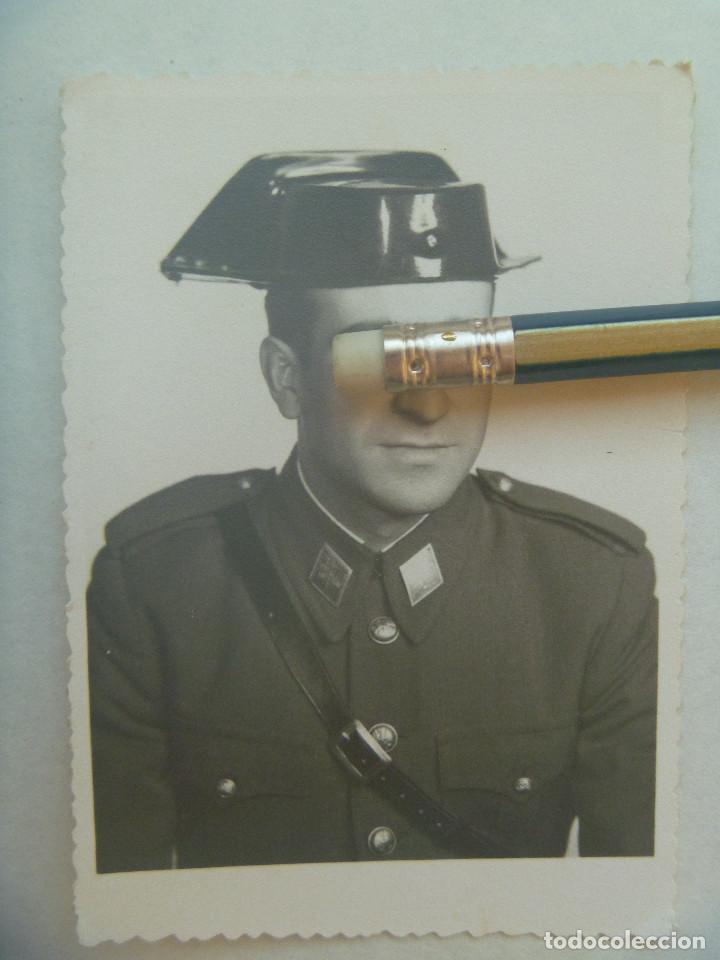 Militaria: GUARDIA CIVIL : RETRATO DE UN AGENTE DE LA BENEMERITA EPOCA DE FRANCO. IRUN ( VASCONGADAS ), 1964