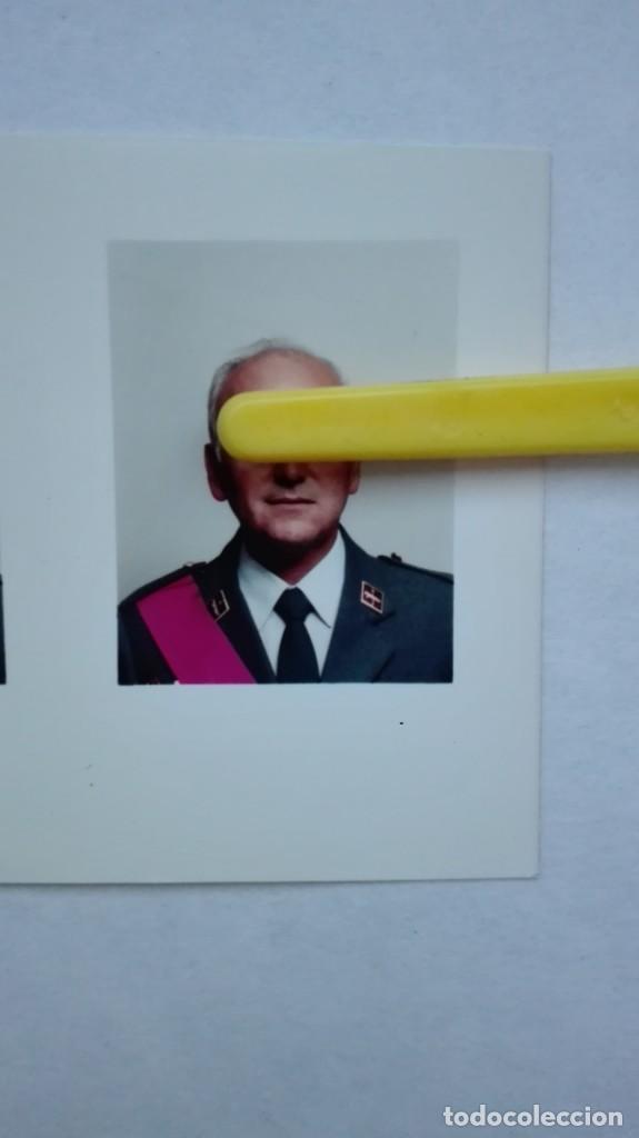 Militaria: GUARDIA CIVIL : FOTO DE CARNET DE AGENTE CON BANDA DE LA VICTORIA