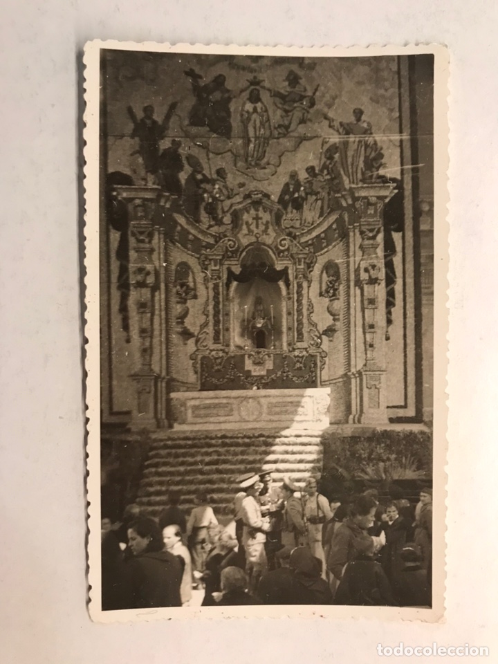 Militaria: MILITAR. Guerra Civil Espa&ntilde;ola. Fotograf&iacute;a Iglesia Catedral esperando la visita del Generalisimo?