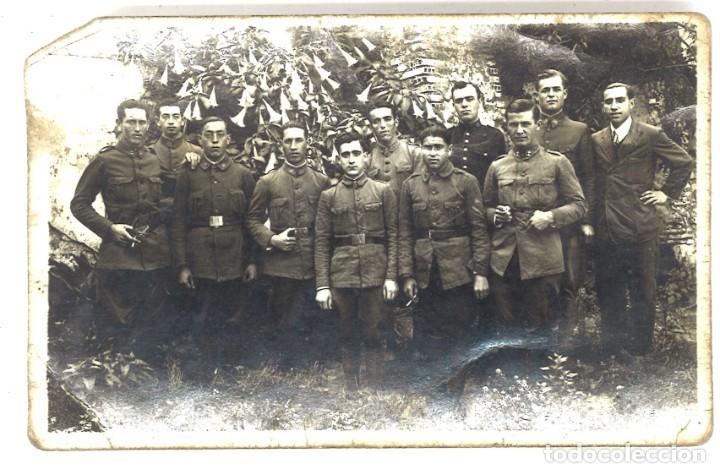 Militaria: Antigua fotograf&iacute;a de militares espa&ntilde;oles