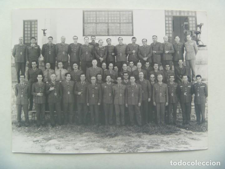 Militaria: FOTO DE JEFES Y OFICIALES DEL EJERCITO POSANDO ......... 12,5 X 17,5 CM