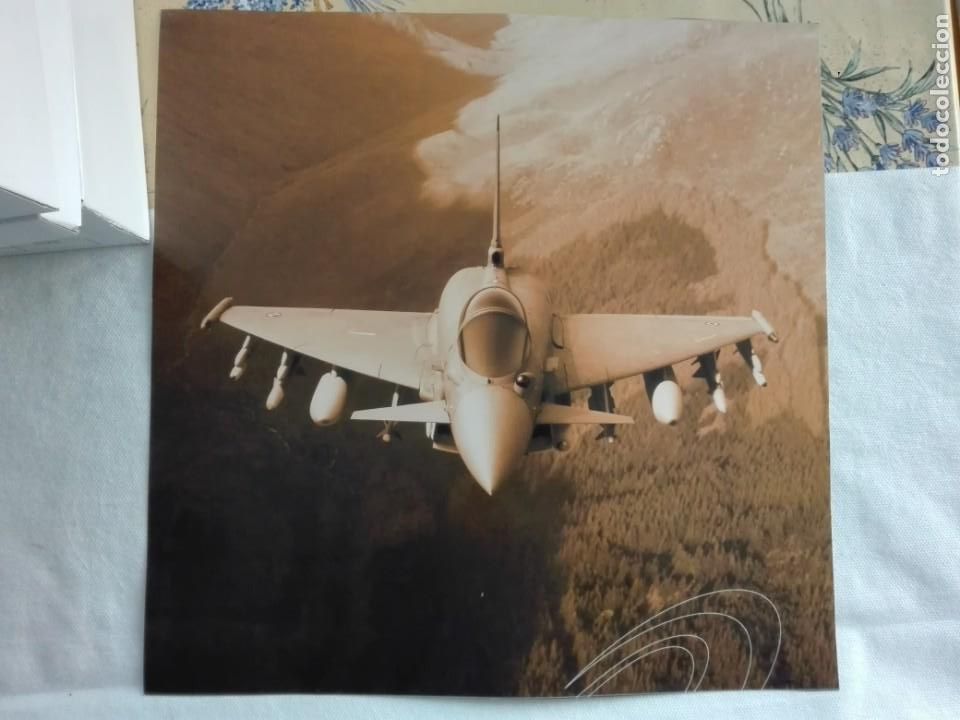 Militaria: LAMINA AVION MILITAR   38X38CM  100GR