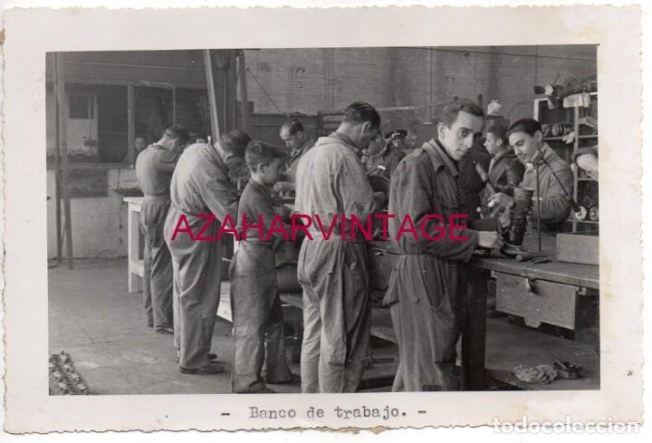 Militaria: A&Ntilde;OS 40, CUARTEL EJERCITO DEL SUR, AUTOMOVILISMO, BANCO DE TRABAJO,128X178MM