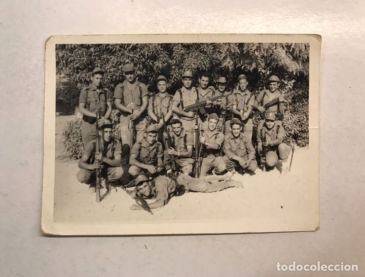 Militaria: MILITAR. Fotograf&iacute;a Original, Historias de la Mili... (h.1960?) Medidas: 10,5 x 7,5 cm.,
