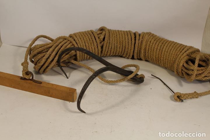Militaria: militar - cuerda con ganchos para reventar minas