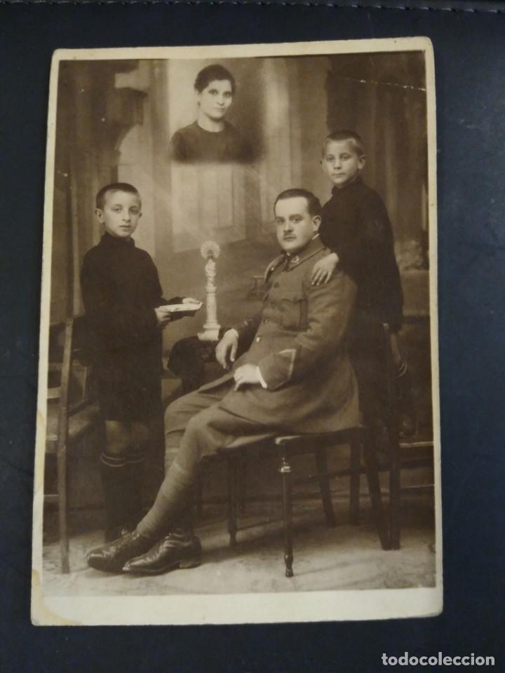 Military Antiques: Curiosa fotograf&iacute;a formato postal. Militar viudo con sus hijos.