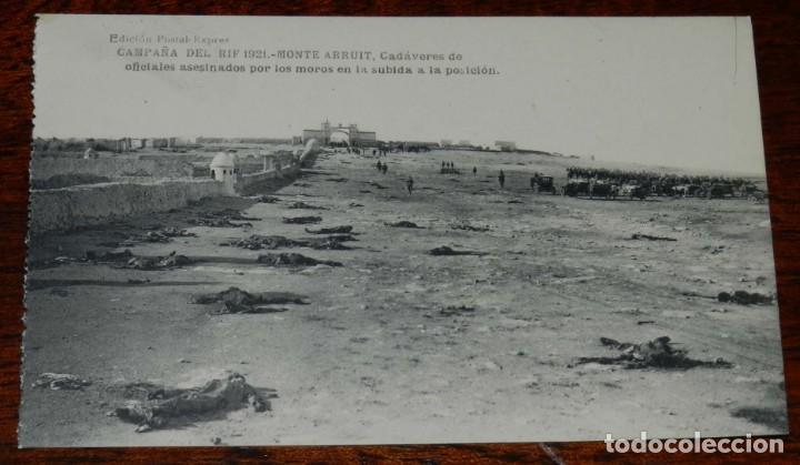 Militaria: POSTAL DE LA CAMPA&Ntilde;A DEL RIF. 1921. MONTE ARRUIT. CADAVERES DE OFICIALES ASESINADOS POR LOS MOROS EN