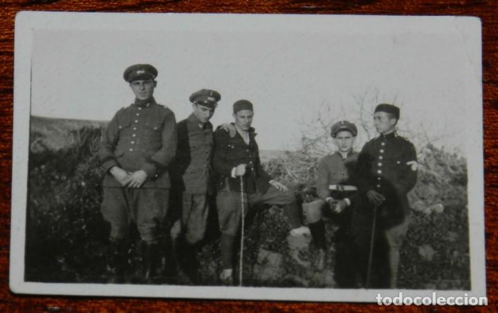 Militaria: FOTOGRAFIA DE MILITARES EN 1926, MIDE 6,5 X 4,5 CMS.