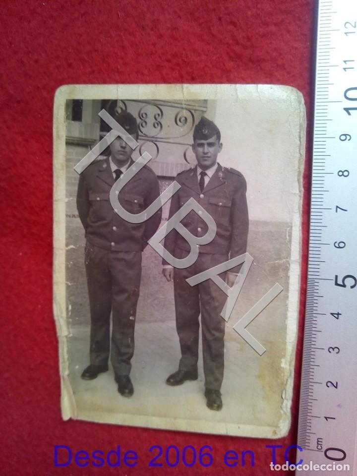Militaria: TUBAL 2 MILITARES ARMA AVIACION B54