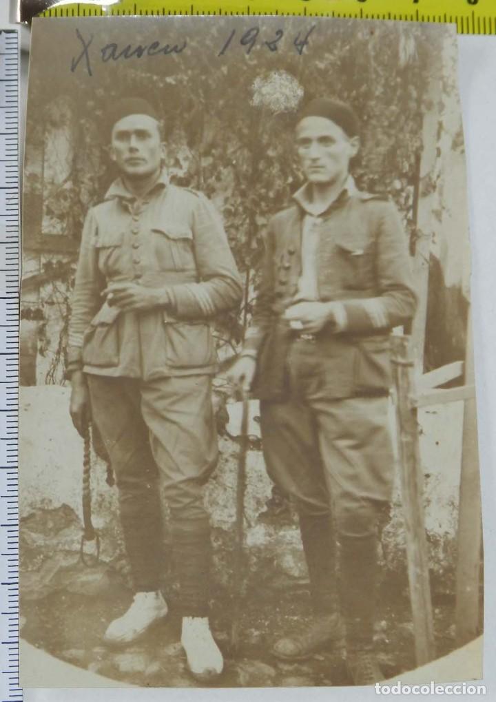 Militaria: FOTOGRAFIA DE SOLDADOS EN XAUEN, PROTECTORADO ESPA&Ntilde;OL EN MARRRUECOS, A&Ntilde;O 1924, MIDE 12 X 8 CMS.
