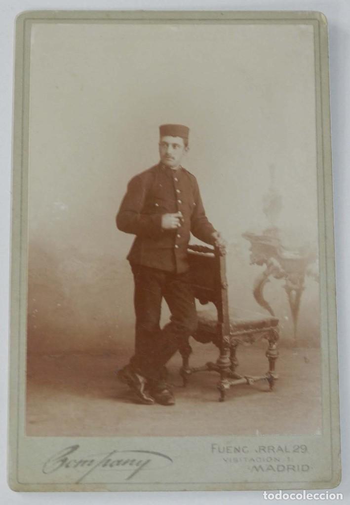 Militaria: FOTOGRAFIA DE MILITAR, FOTO COMPANY, MIDE 17 X 10,5 CMS.