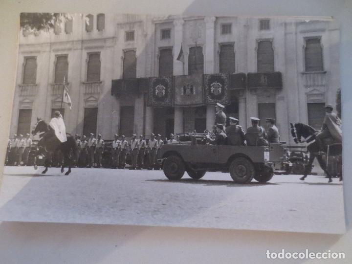 Militaria: fotografia. desfile militar. a identificar.