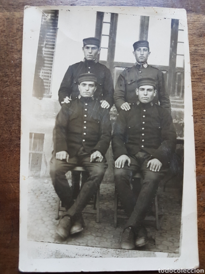 Militaria: Fotograf&iacute;a postal soldados de intendencia epoca alfonsina con gorrillo panadero