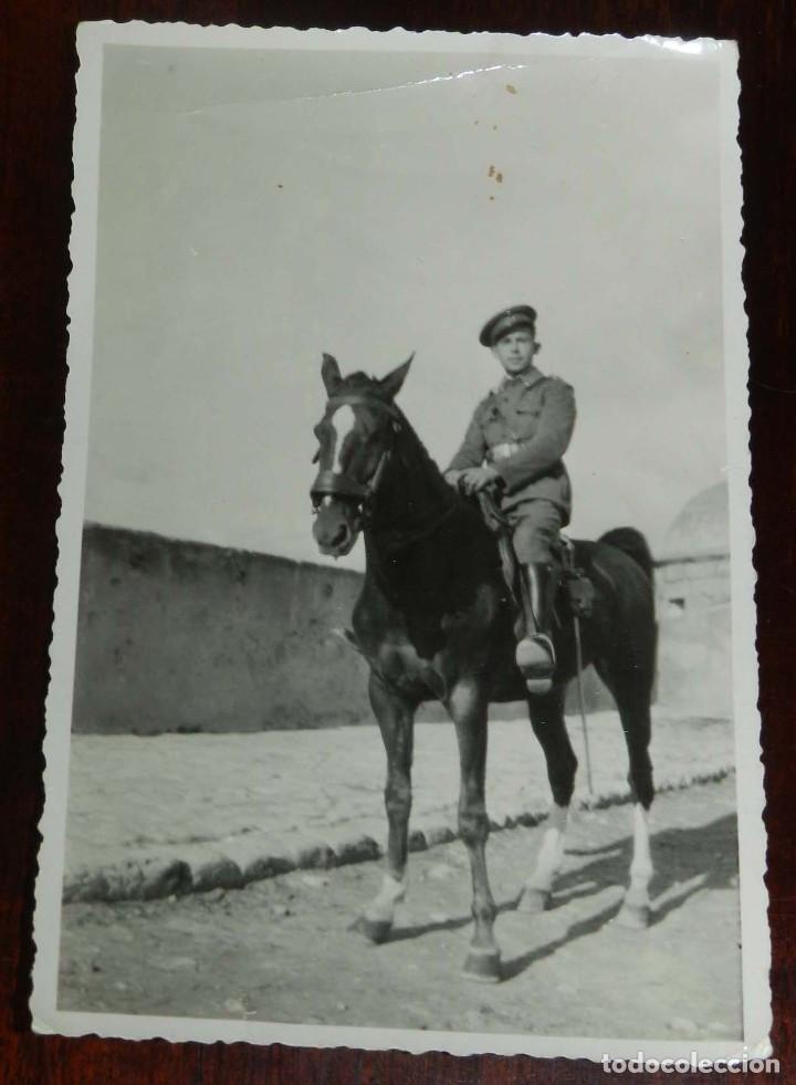 Militaria: FOTOGRAFIA DE OFICAL DE CABALLERIA, TAMA&Ntilde;O POSTAL.