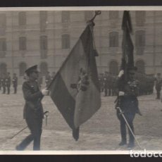 Militaria: ZARAGOZA, PRESENTACION DE BANDERA- MIDE: 13 X 8 C.M. VER FOTO. Lote 202718191