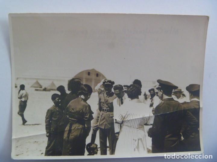 Militaria: REPUBLICA - CABO JUBY : ALTO COMISARIO RICO AVELLO CON FAMILIA DE AVIADORES. AVIACION