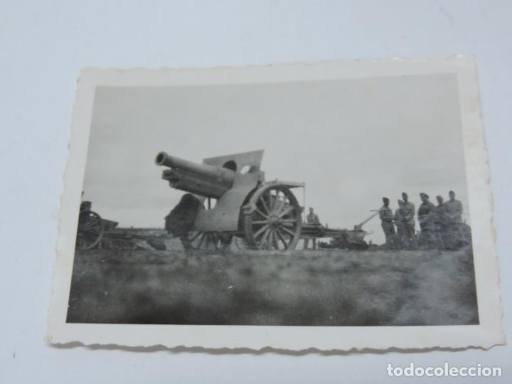 Militaria: FOTOGRAFIA DE BATERIA DE 155/ 13 DE LA ARTILLERIA, FOTO CASA ROS, MIDE 8,5 X 6 CMS.