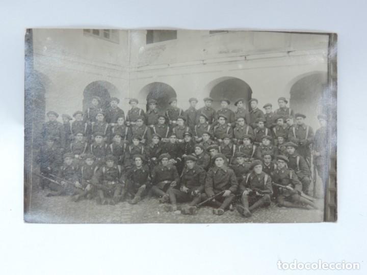 Militaria: FOTOGRAFIA DE REGIMIENTO DE INGENIEROS, LEGANES, FOTO E. VILLALBA, NO CIRCULADA.