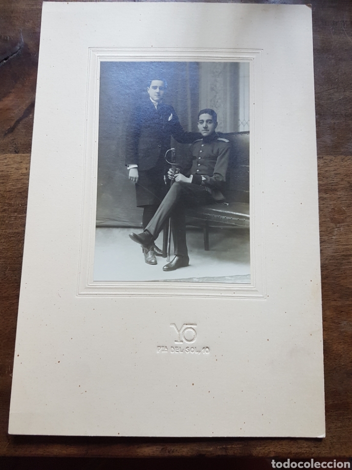 Militaria: Foto de soldado Alfonsino con sable
