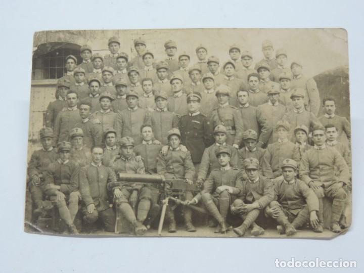 Militaria: FOTOGRAFIA DE REGIMIENTO DE ARTILLERIA ITALIANO, ESCRITA POR EL REVERSO EN ITALIANO, PARECE QUE PONE