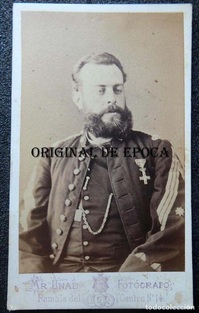 Military Antiques: (JX-200664)Carta de visita,fotograf&iacute;a de Coronel con M&eacute;rito Militar,siglo XIX.