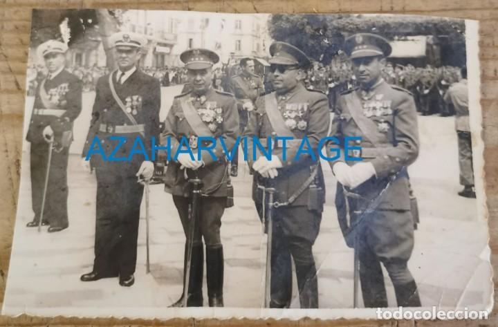 Military Antiques: ANTIGUA FOTOGRAFIA, MILITARES MUY CONDECORADOS, 110X72MM