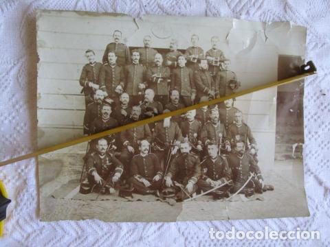 Militaria: foto grupo de oficiales ros sable Alfonso XII XII esquina rota