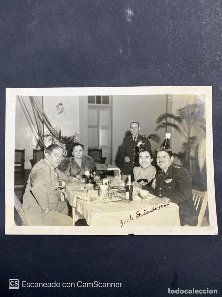 Militaria: FOTOGRAFIA. CUBA. FIN DE A&Ntilde;O DE 1955. CAPITAN MENDEZ Y FAMILIA. VER FOTOS