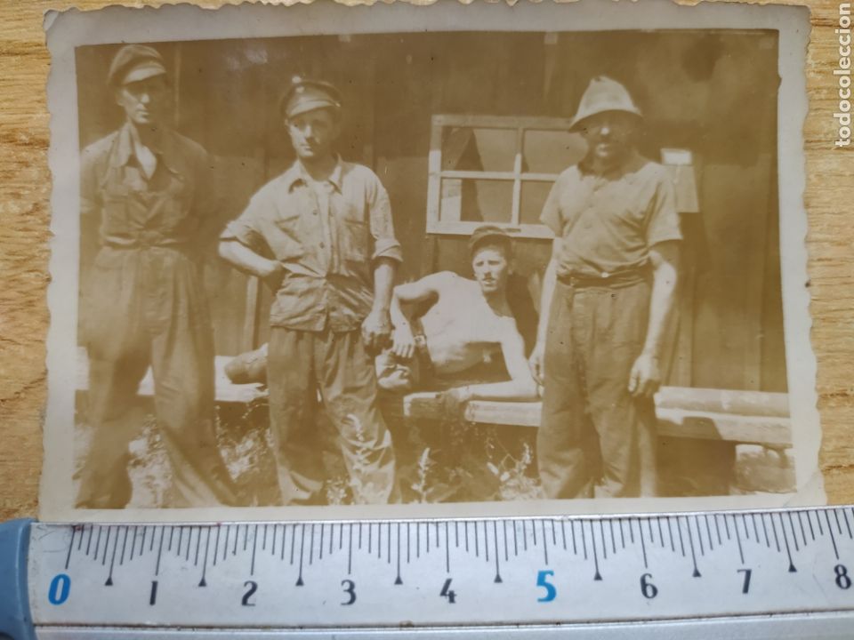 Militaria: Fotograf&iacute;a segunda guerra mundial - 4 soldados posando