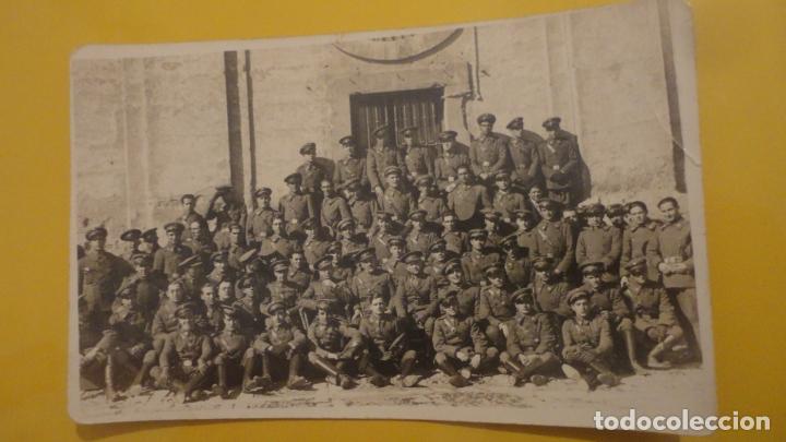 Militaria: ANTIGUA FOTOGRAFIA.GRUPO DE MILITARES.
