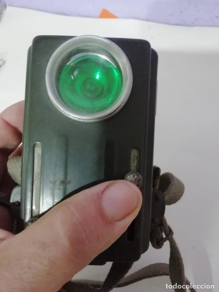 Militaria: linterna militar rusa