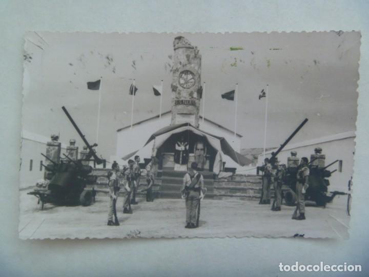 Militaria: LA LEGION : FOTO DE MISA DE CAMPA&Ntilde;A EN EL CUARTEL DE LA LEGION DE EL AAIUN ( SAHARA )