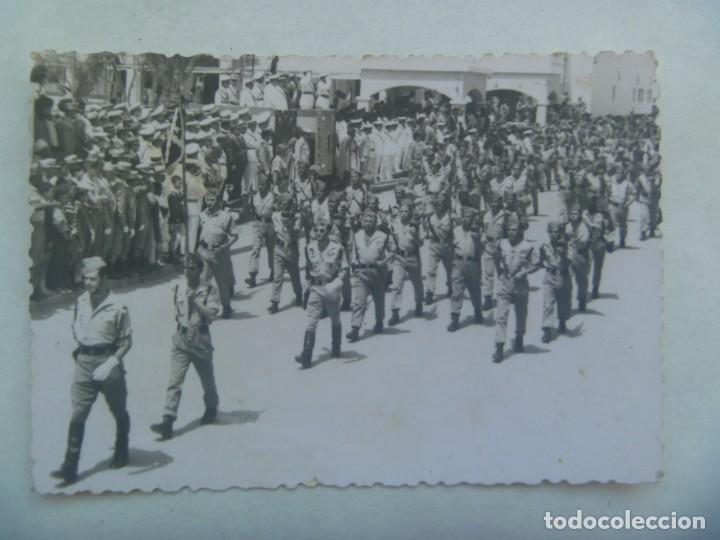 Militaria: LA LEGION : FOTO DE BANDA DE MUSICA LEGIONARIA. DESFILE DE LA VICTORIA 1965