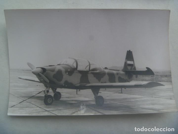 Militaria: AVIACION : FOTO DE AVION DE LA FUERZA AEREA DE ALGUN PAIS EXTRANJERO, DE CAMUFLAJE