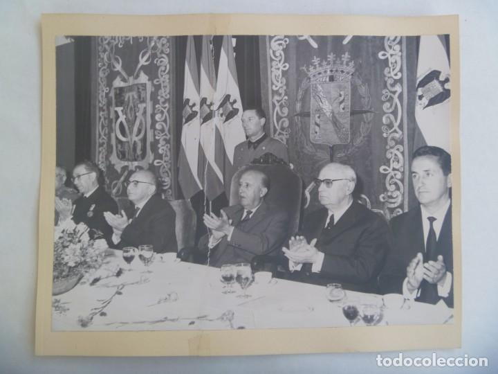 Military Antiques: FOTO ORIGINAL CAUDILLO FRANCISCO FRANCO, OFICIAL DE MARINA MEDALLA MILITAR INDIVIDUAL .. 17 X 23 C M