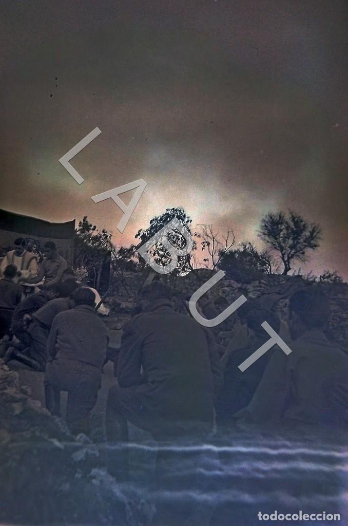 Militaria: TENIENTE DIVISI&Oacute;N AZUL CRUZ DE HIERRO NEGATIVO FOTOGRAFIA ALCAL&Aacute; DE GUADAIRA REGTO 269 C31