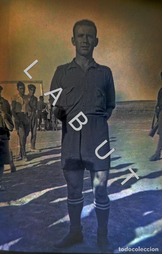 Militaria: TENIENTE DIVISI&Oacute;N AZUL CRUZ DE HIERRO NEGATIVO FOTOGRAFIA ALCAL&Aacute; DE GUADAIRA REGTO 269 C36