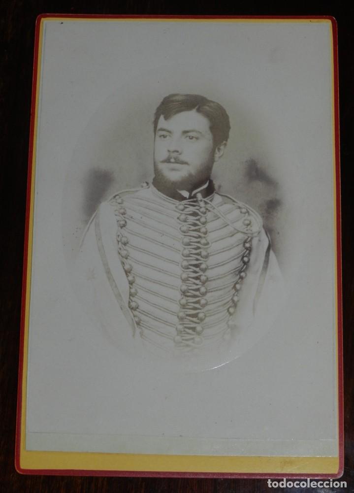 Militaria: ANTIGUA FOTOGRAFIA ALBUMINA DE HUSAR, NO CONSTAN DATOS DEL FOTOGRAFO, ESTA TODO EN BLANCO, MIDE 16,